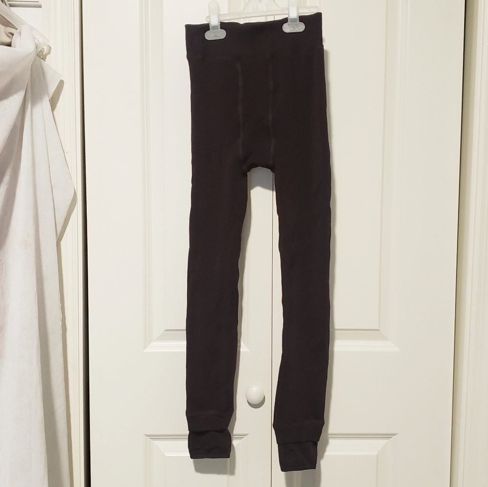*10=$20* Chocolate Brown
Fuzzy lined Leggings